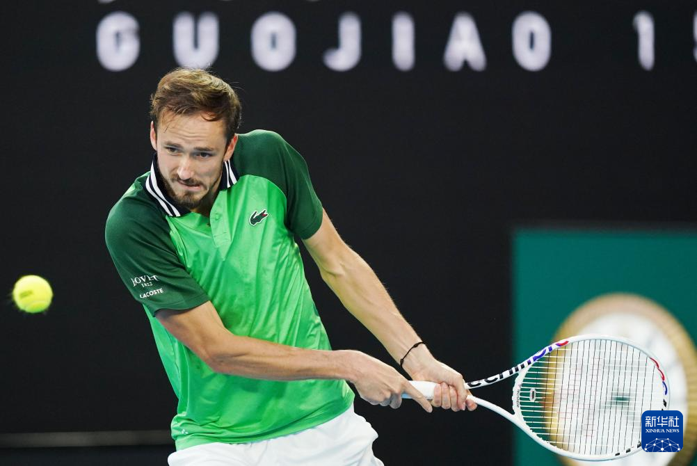 佐等球员都 佐等球员都