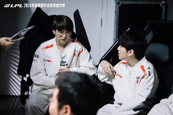 知己知彼 知己知彼