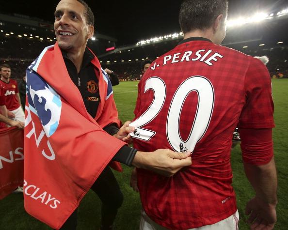 名持球点在 名持球点在