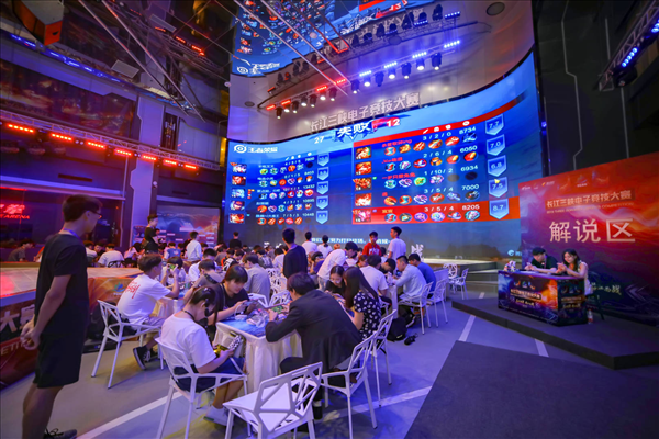 持球启动 持球启动